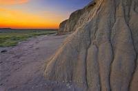 The sublime landscape of the Big Muddy Badlands including a relatively unknown landmark of Saskatchewan called Castle Butte with its fascinating formations, forms an area with multiple photography opportunities from sunrise to sunset.