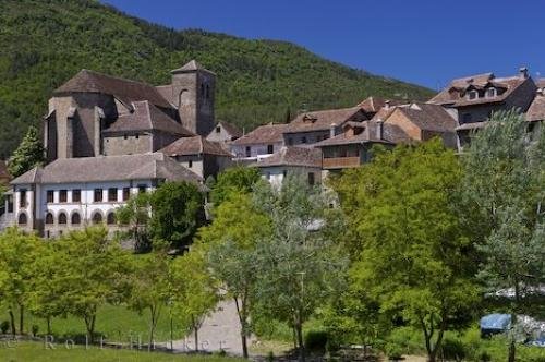 Photo: 
Anso Village Pyrenees
