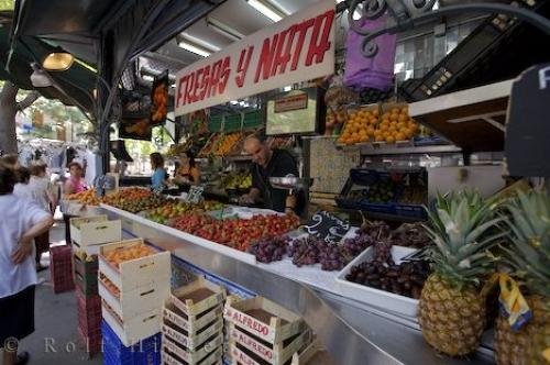 Photo: 
Fresh Fruit Stall Street Market Valencia Spain