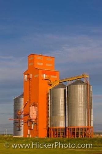 Photo: 
Saskatchewan Grain Elevators Morse Town