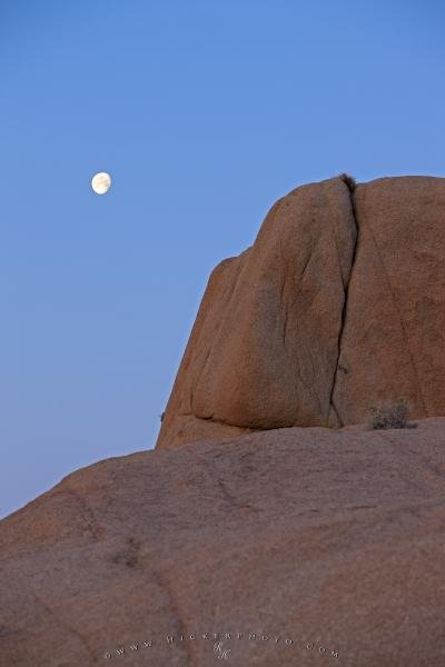 Photo: 
Moon Rock Formation Joshua Tree National Park