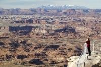 The Needles overlook provide a great viewpoint of Canyonlands National Park in Utah.