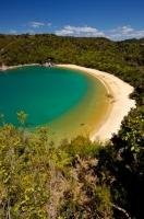 Te Pukatea Bay is a paradise for any visitor to Abel Tasman National Park on the South Island of New Zealand.