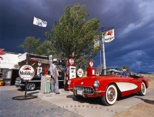 photo of Old Gas Station Old Car Historic Route 66
