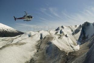 photo of glacier helicopter tour
