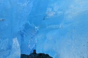 photo of glacier ice photo