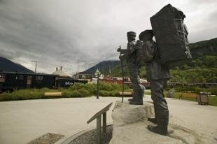 photo of alaska F76T7298