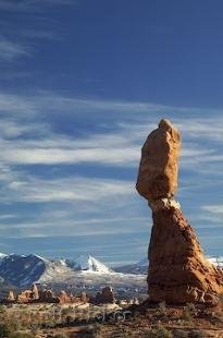 photo of balance rock arches