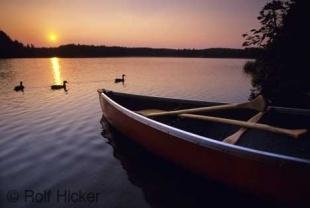 photo of Canoe Algonquin