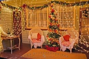 photo of House Christmas Scene Lights Pukeuri Otago New Zealand