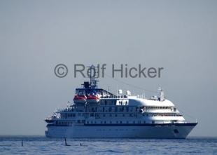 photo of CRW 7254