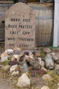 photo of Funny Pics Graveyard Seligman