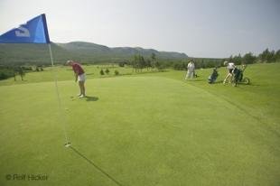 photo of golfing highlands