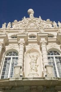 photo of linderhof castle picture