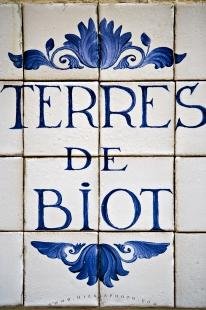 photo of Pottery Shop Sign Old Town Nice France