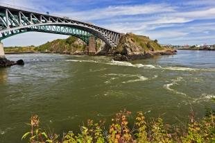 photo of Reversing Falls Saint John New Brunswick