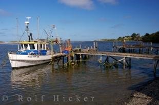 photo of Taieri Mouth Harbour Otago NZ
