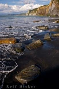 photo of Taranaki Whitecliffs Beach North Island New Zealand