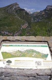 photo of Valle De Vio Information Sign