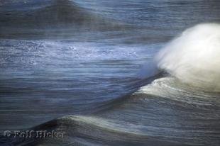 photo of wave actions