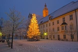 photo of Wintery Christmas Scene Freising Germany