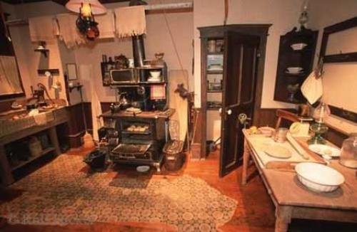 Photo: 
Victoria Royal BC Museum Exhibit
