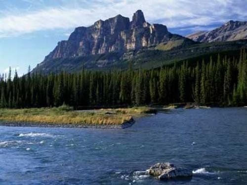 Photo: 
Banff ad 42415n