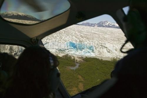 Photo: 
helicopter glacier tours