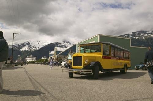 Photo: 
tour bus company