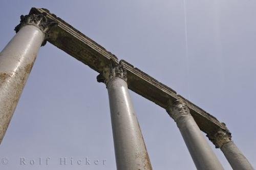 Photo: 
Ancient Columns Apollo Temple Provence France