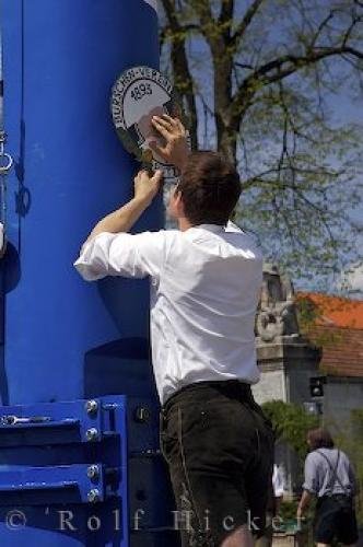 Photo: 
Bavarian Maibaumfest Sign