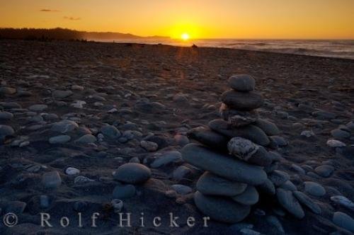 Photo: 
Beach Cairns New Zealand