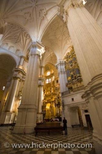 Photo: 
Granada Cathedral Interior Pillars Historic Architecture