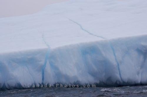 Photo: 
Grounded Iceberg Southern Labrador