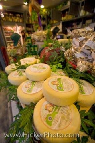 Photo: 
Cheese Variety Market Stall Mercato Centrale Florence
