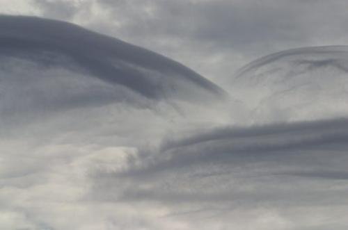 Photo: 
Strange Pacific Cloud Formation