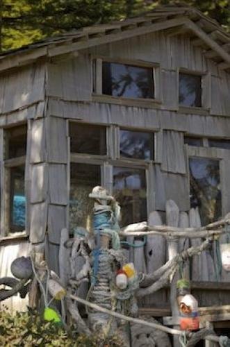 Photo: 
Cape Palmerston Cabin