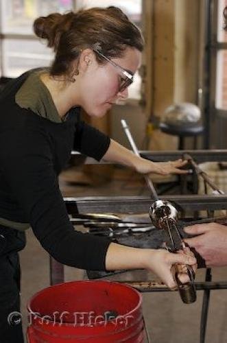 Photo: 
Glassblowing Photos