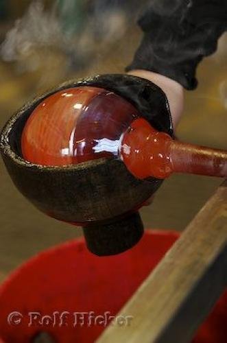 Photo: 
Glassblowing Art Technique