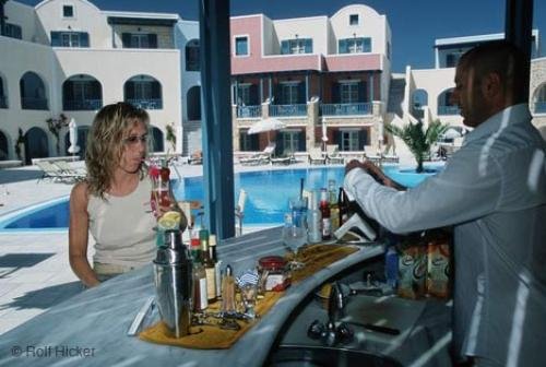 Photo: 
Imerovigli Hotel Bar