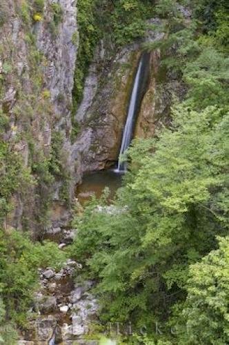 Photo: 
Luceram Alpes Maritimes Provence Waterfall Picture