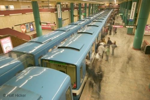 Photo: 
montreal metro