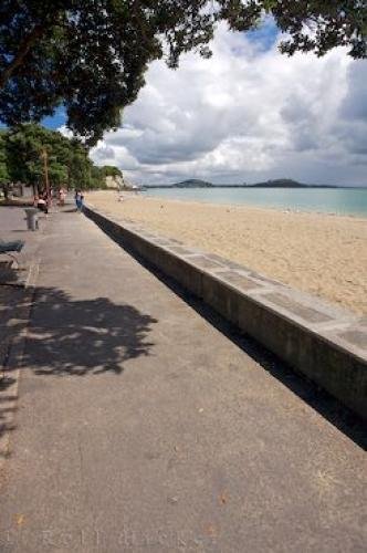 Photo: 
Mission Bay Promenade Auckland NZ
