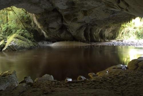 Photo: 
moria gate arch