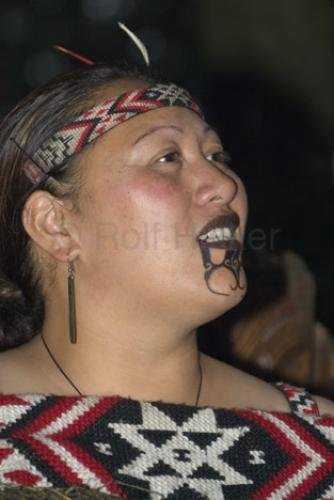 Photo: 
maori women