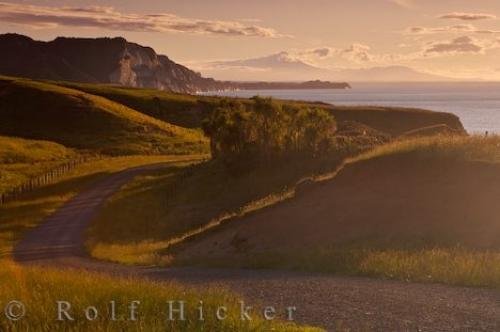 Photo: 
North Taranaki Bight Scenery New Zealand