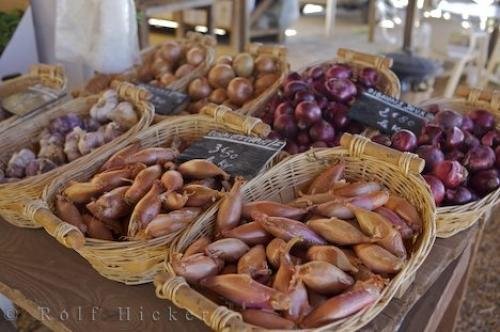 Photo: 
Onions Shallots Market Stall Food Display Provence