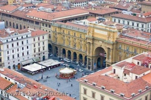 Photo: 
Piazza Della Repubblica Florence City Italy