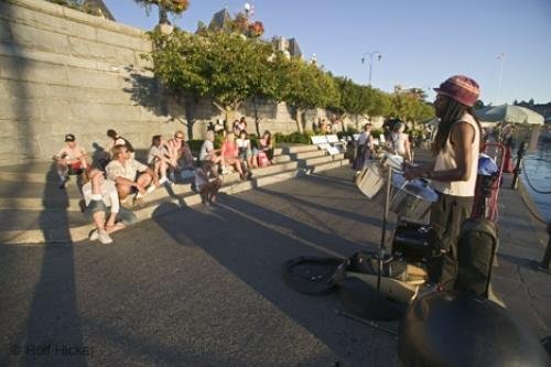 Photo: 
Free Music