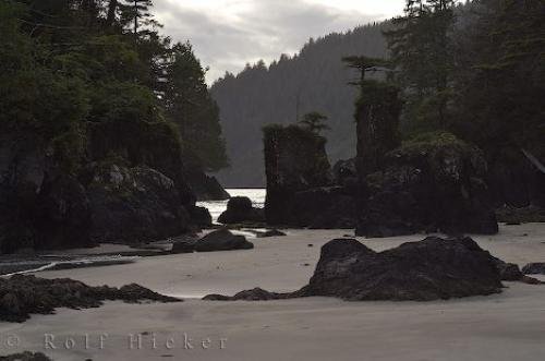 Photo: 
San Josef Bay Formations